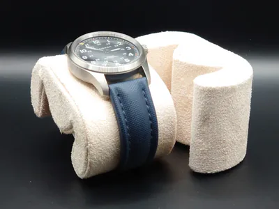 E.Type - Watch Cushion